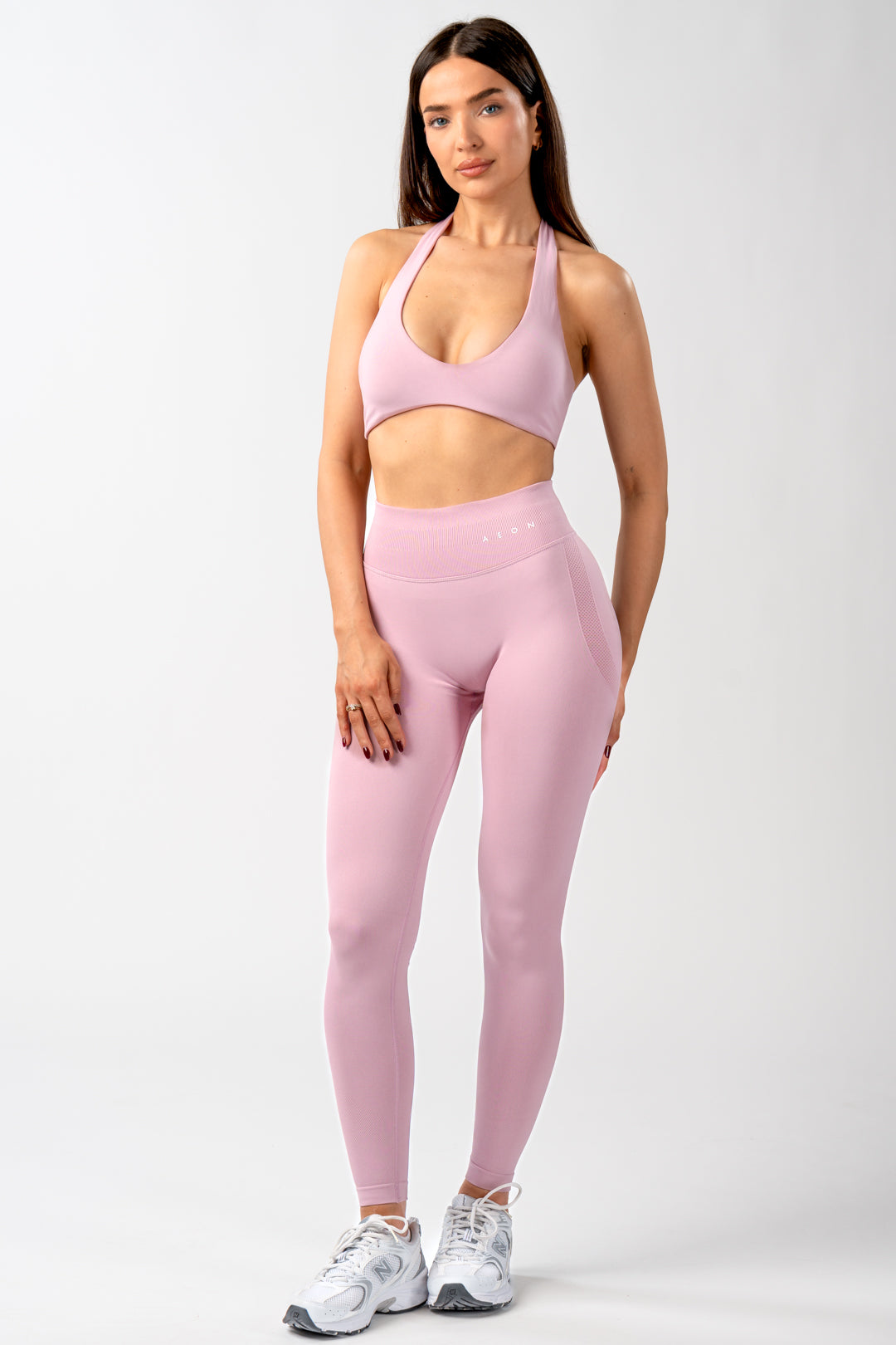 MOTION BEŠAVNI HALTER NECK GRUDNJAK V2