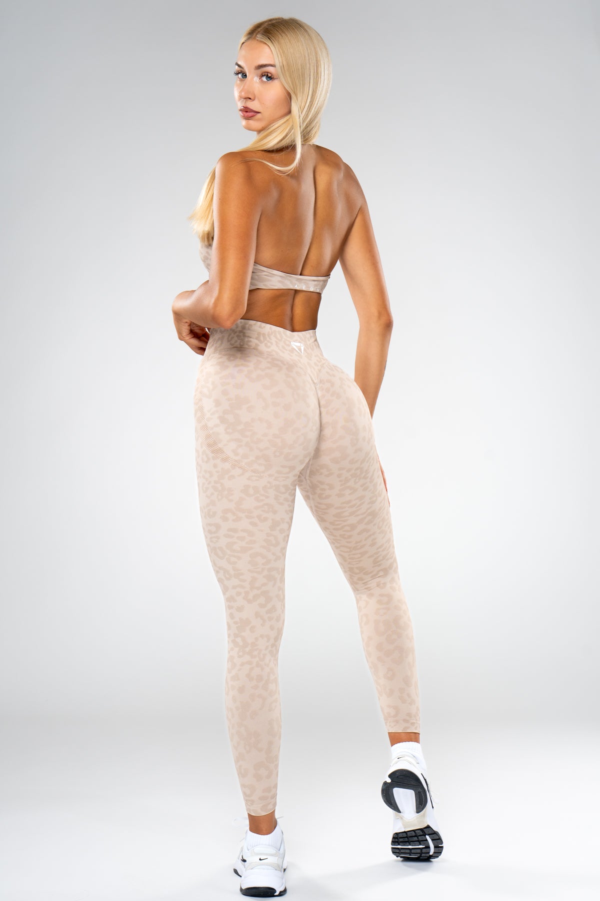 MOTION LEO MID WAIST SCRUNCH TAJICE V2