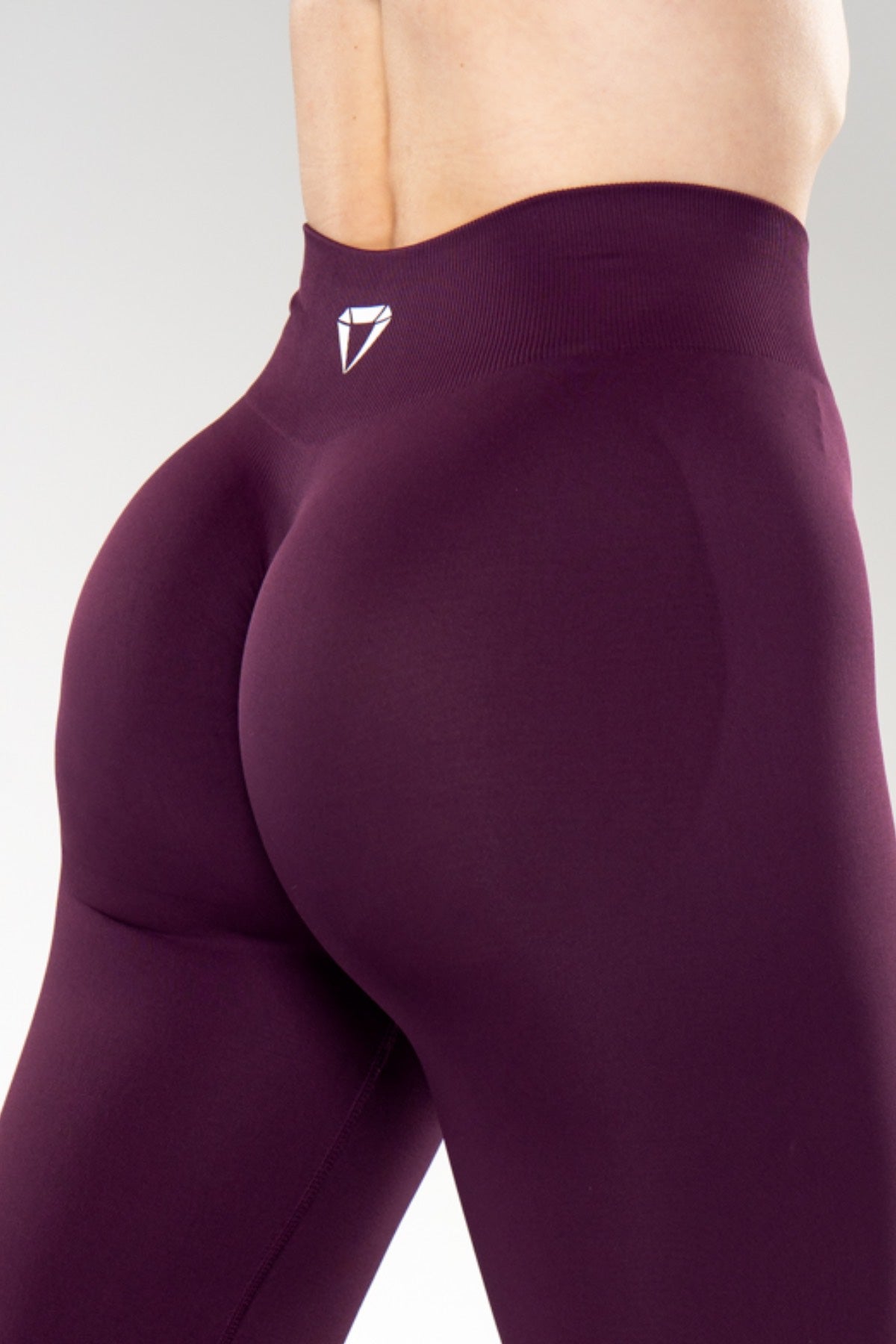 MOTION BASE HIGH WAIST SCRUNCH TAJICE