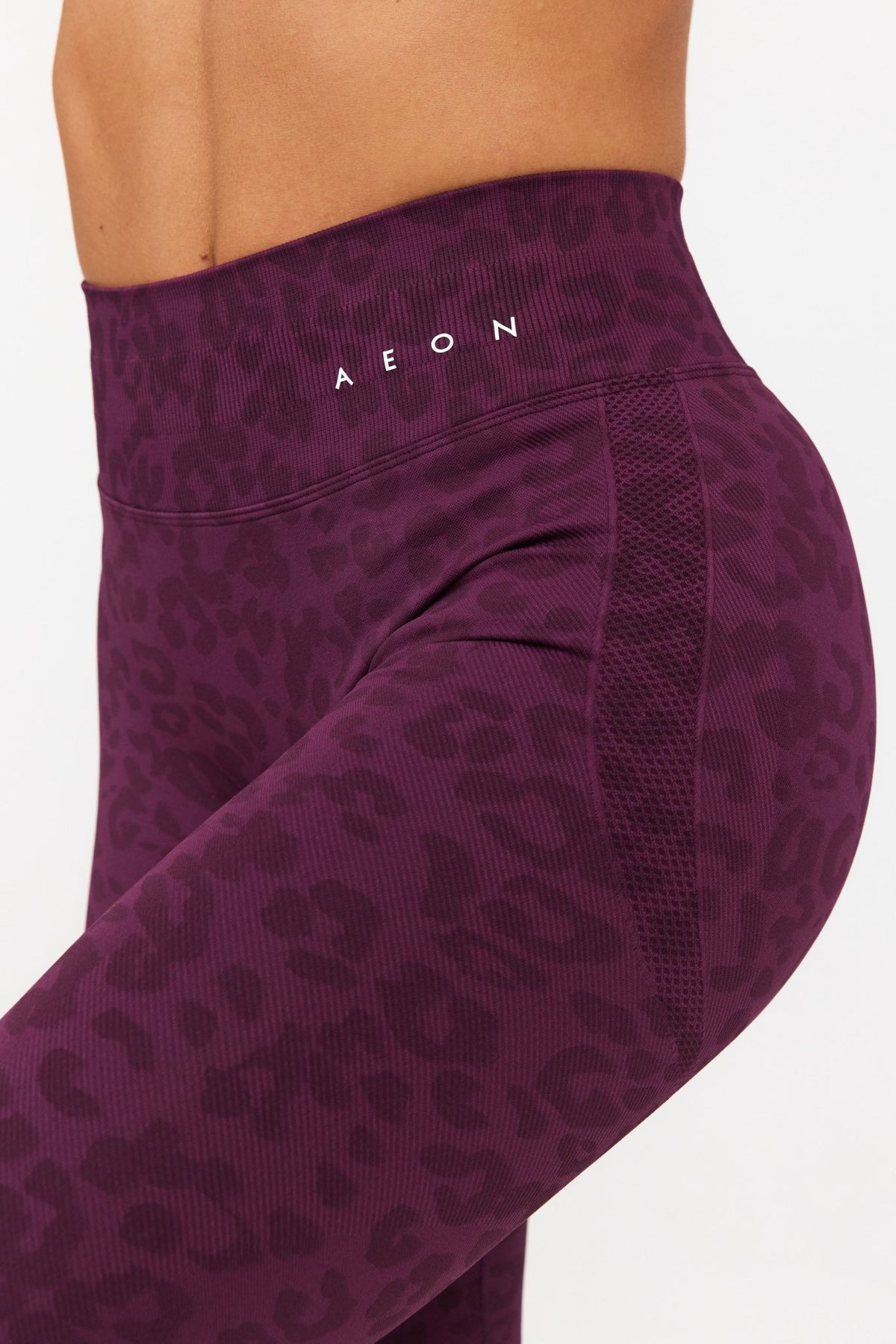 MOTION LEO MID WAIST SCRUNCH FLARED TAJICE V2