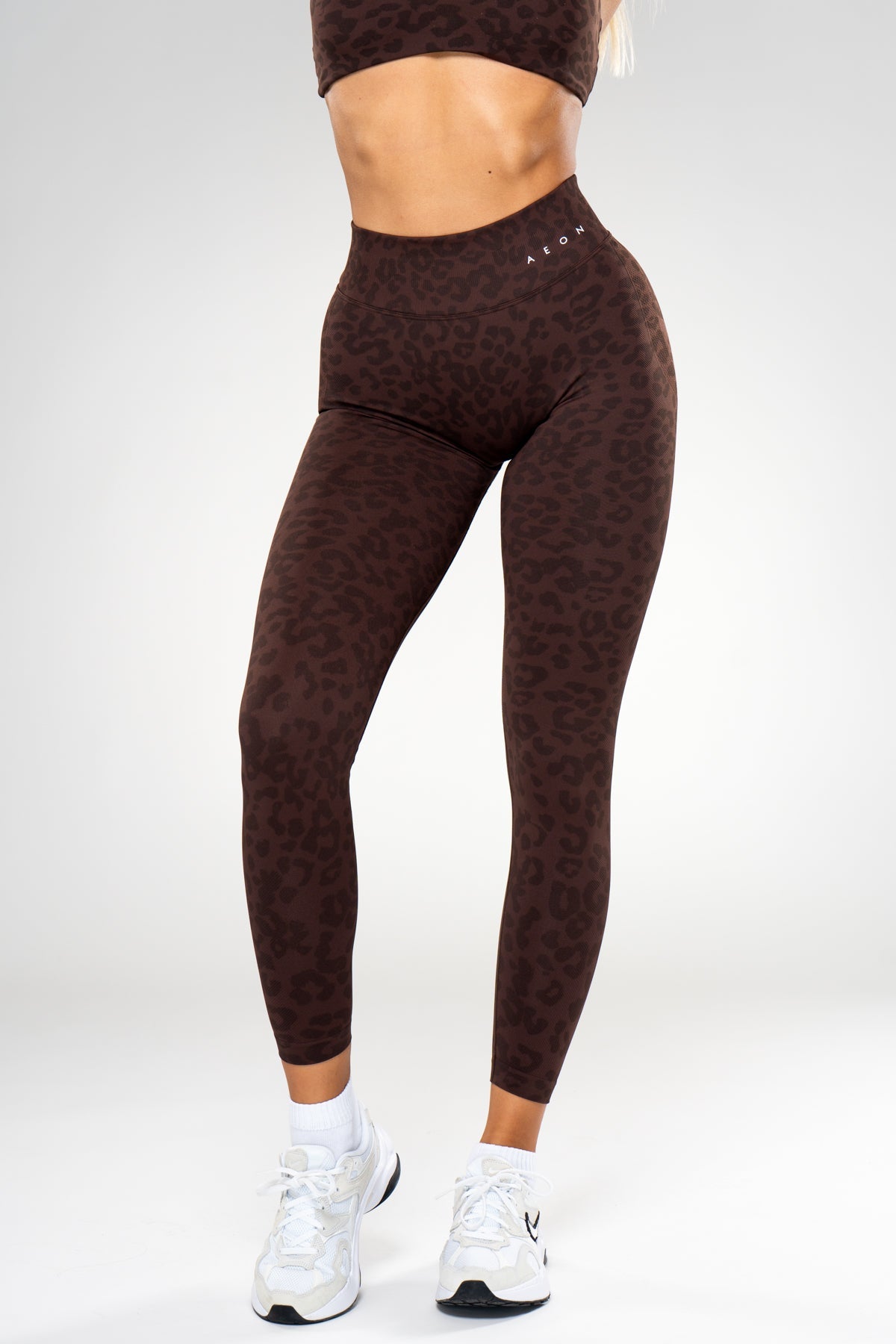 MOTION LEO MID WAIST SCRUNCH LEGGINGS V2 - Aeon Athletics