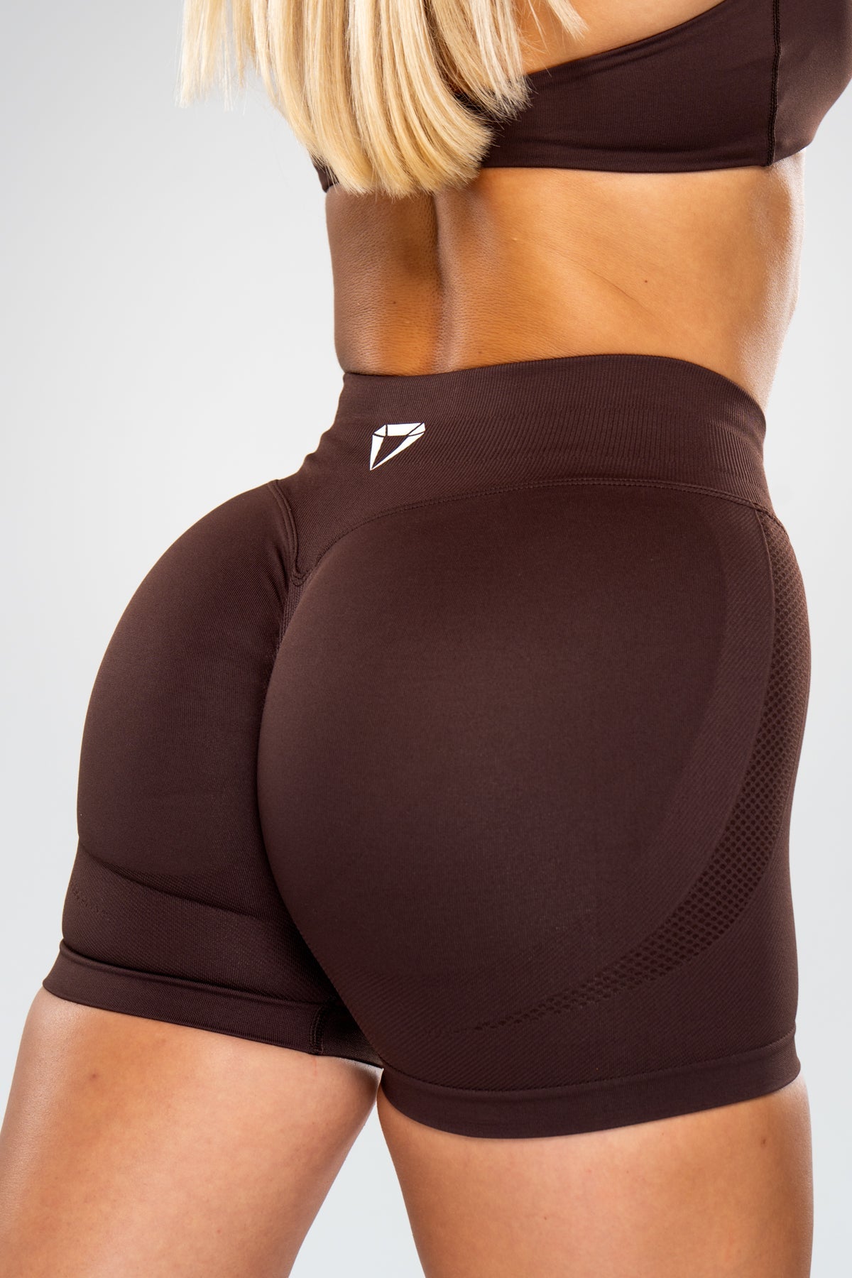 MOTION MID WAIST SCRUNCH SHORTS V2 - Aeon Athletics