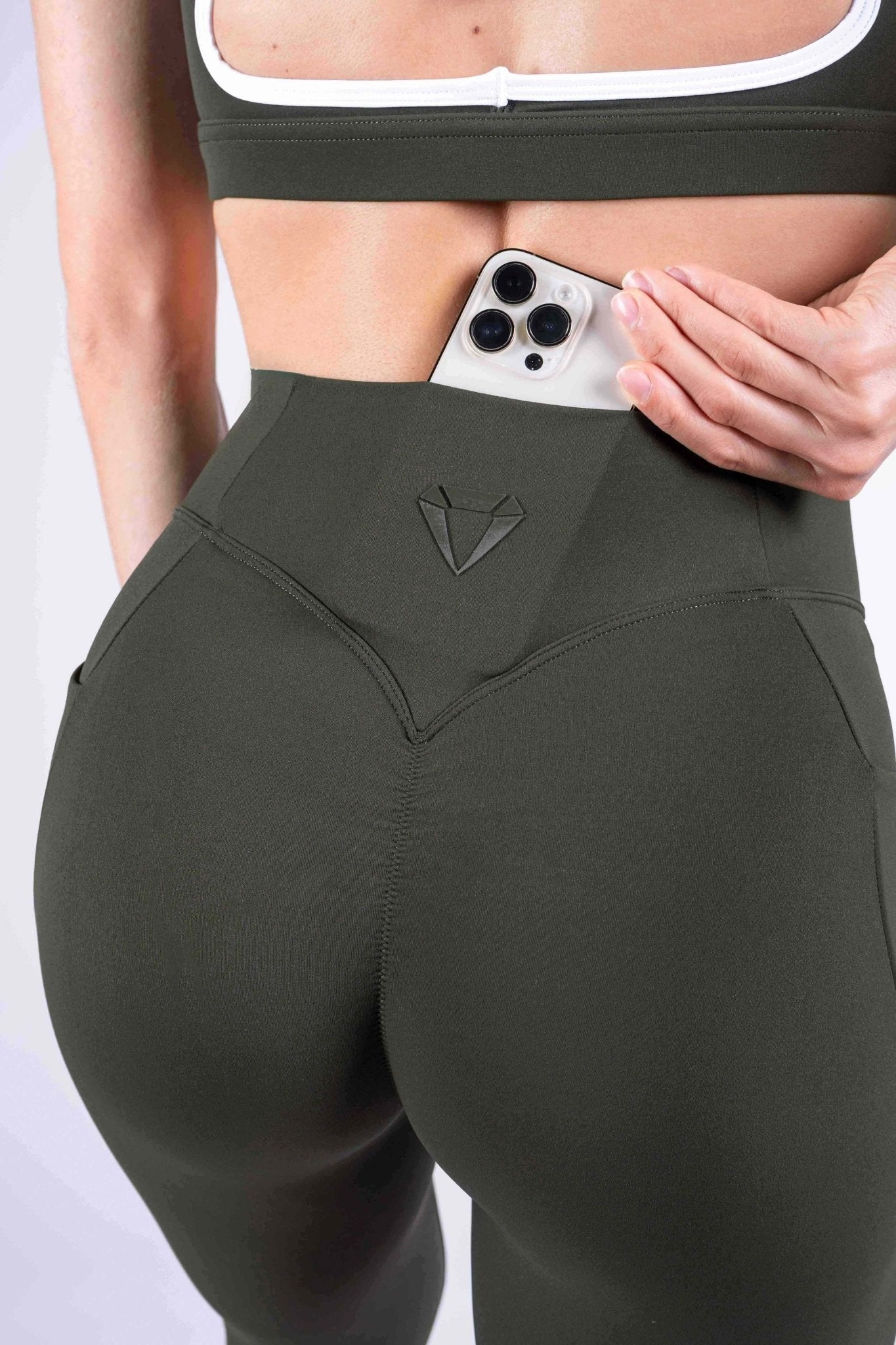 SECOND SKIN POCKET LEGGINGS - Aeon Athletics