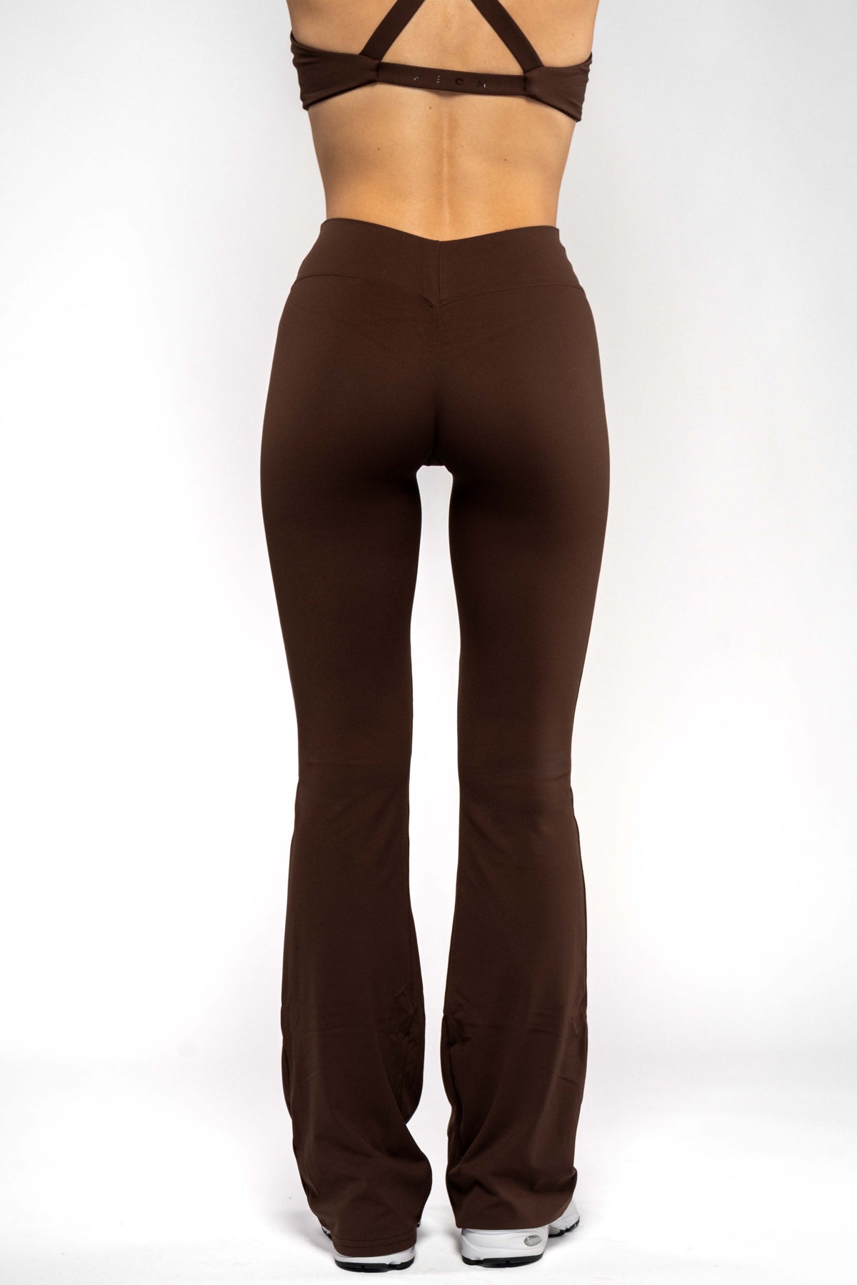 SECOND SKIN V-BACK SCRUNCH FLARED TAJICE