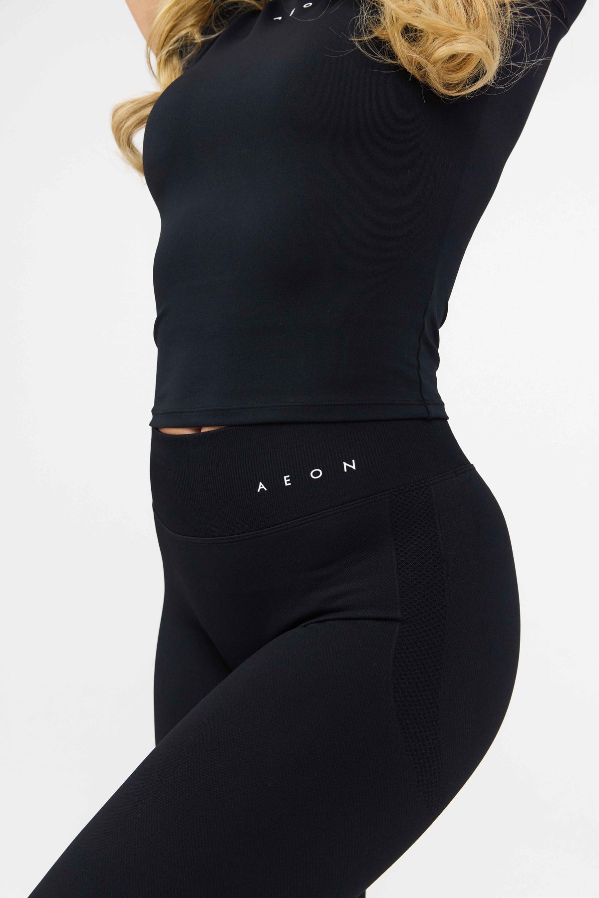 MOTION MID WAIST SCRUNCH FLARED TAJICE V2