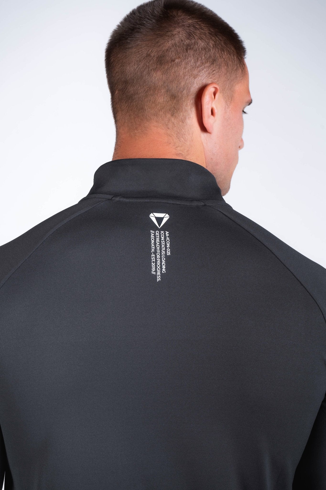 ICON PERFORMANCE HALF ZIP TEE - Aeon Athletics