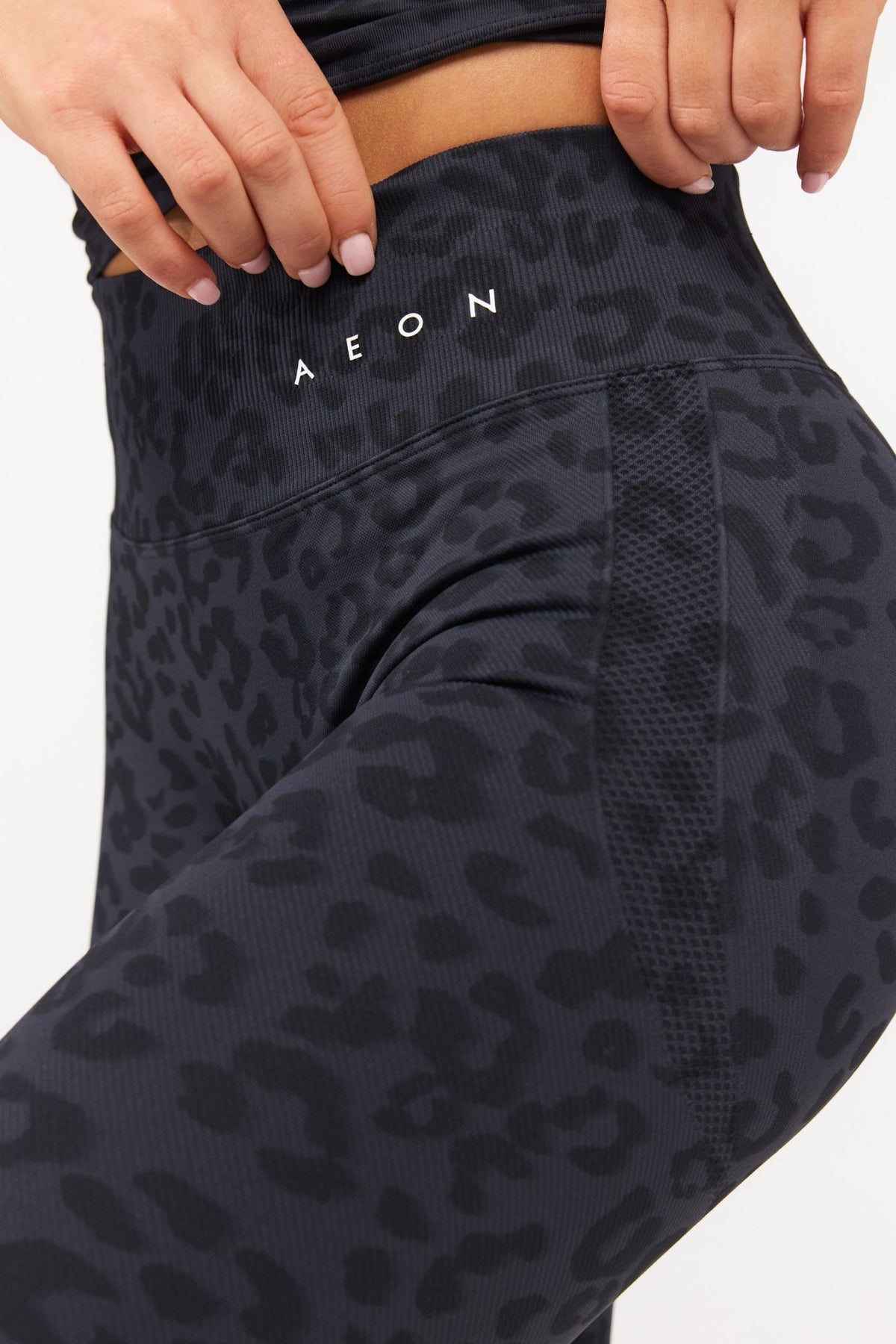 MOTION LEO MID WAIST SCRUNCH TAJICE V2