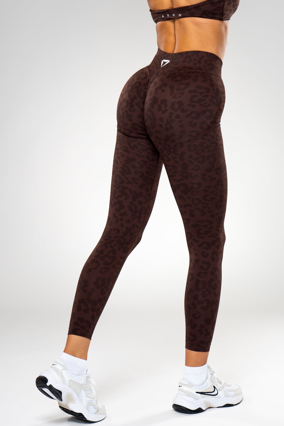 MOTION LEO MID WAIST SCRUNCH LEGGINGS V2 - Aeon Athletics